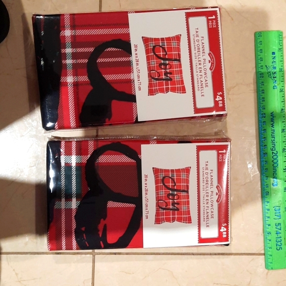 New 2 SINGLE "JOY" FLANNEL PILLOW CASES BUFFALO PLAID - Picture 1 of 5